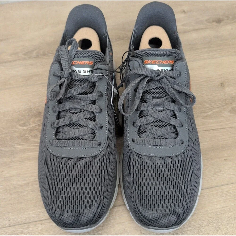Skechers Men's Lace-Up Verse Swift Fit Memory Foam Athletic Shoe Size 10.5 New